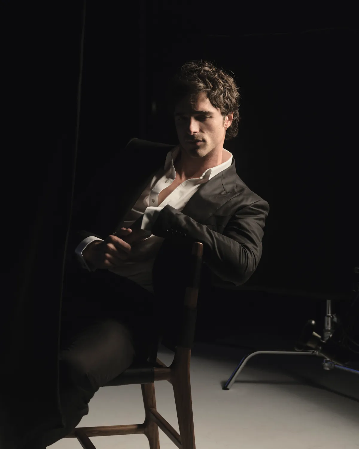 jacob-elordi-bleu-chanel