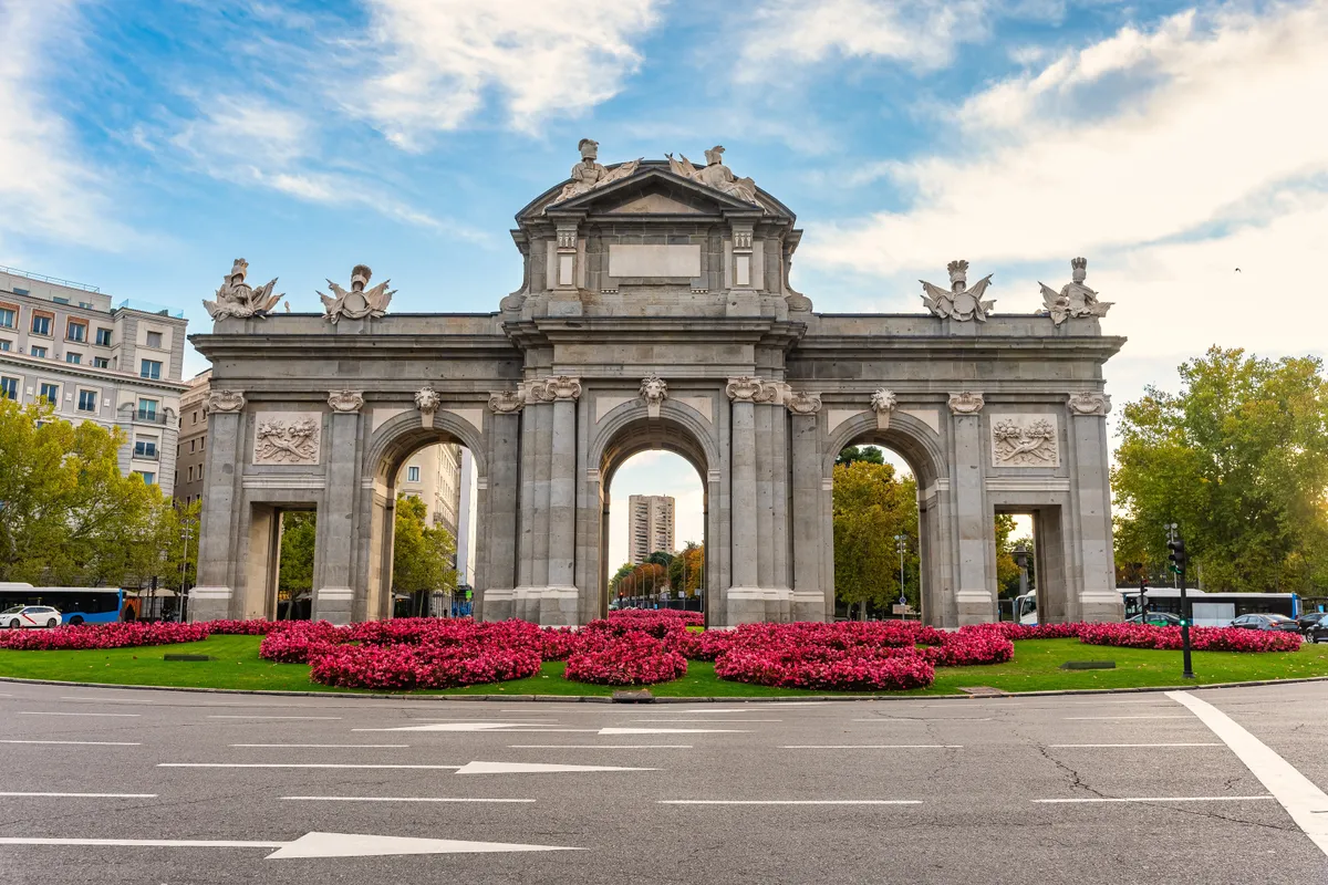 puerta de alcala