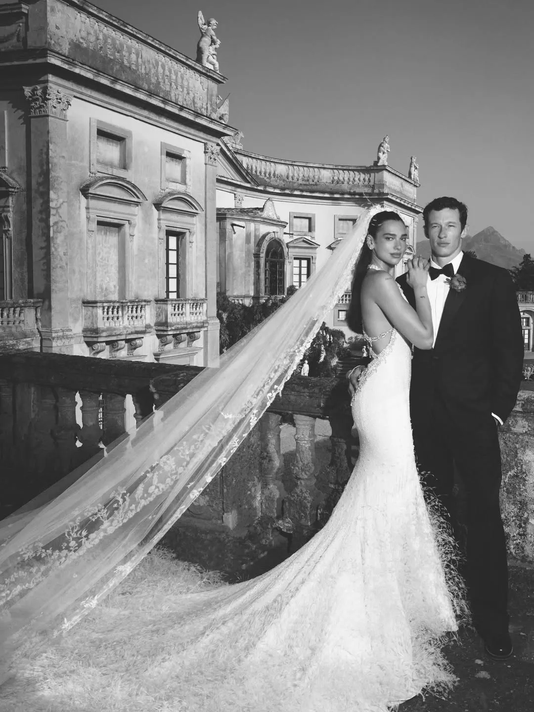 chanel-dua-lipa-vestido-novia 