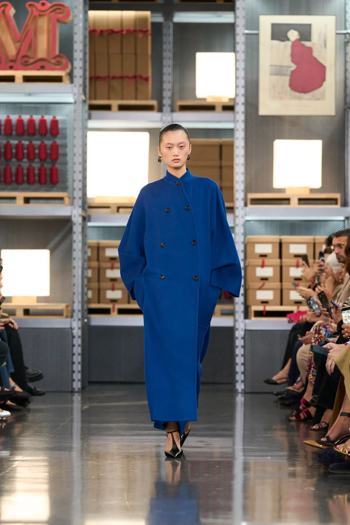 max-mara-kinetic-chic
