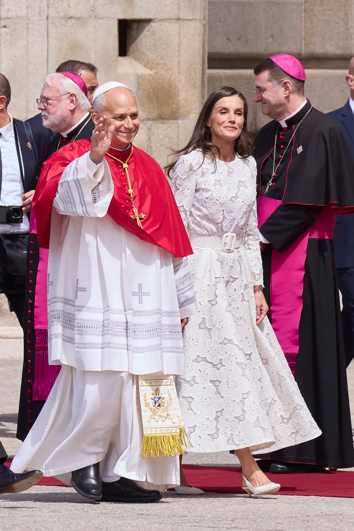 reina letizia papa leo xiv