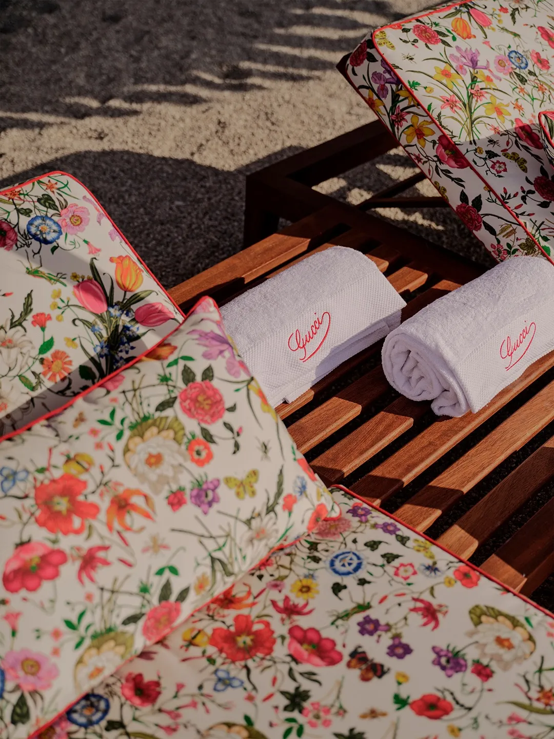 GUCCI-BEACH-POPUP.jpg