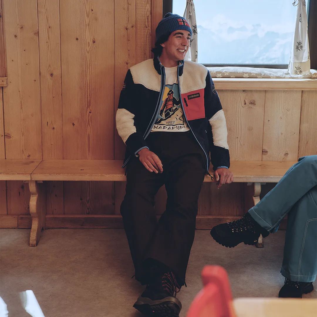 260527_NAPAPJIRI-FW26-ADV_MONTE-BIANCO-PEAK_01_CR_060.png