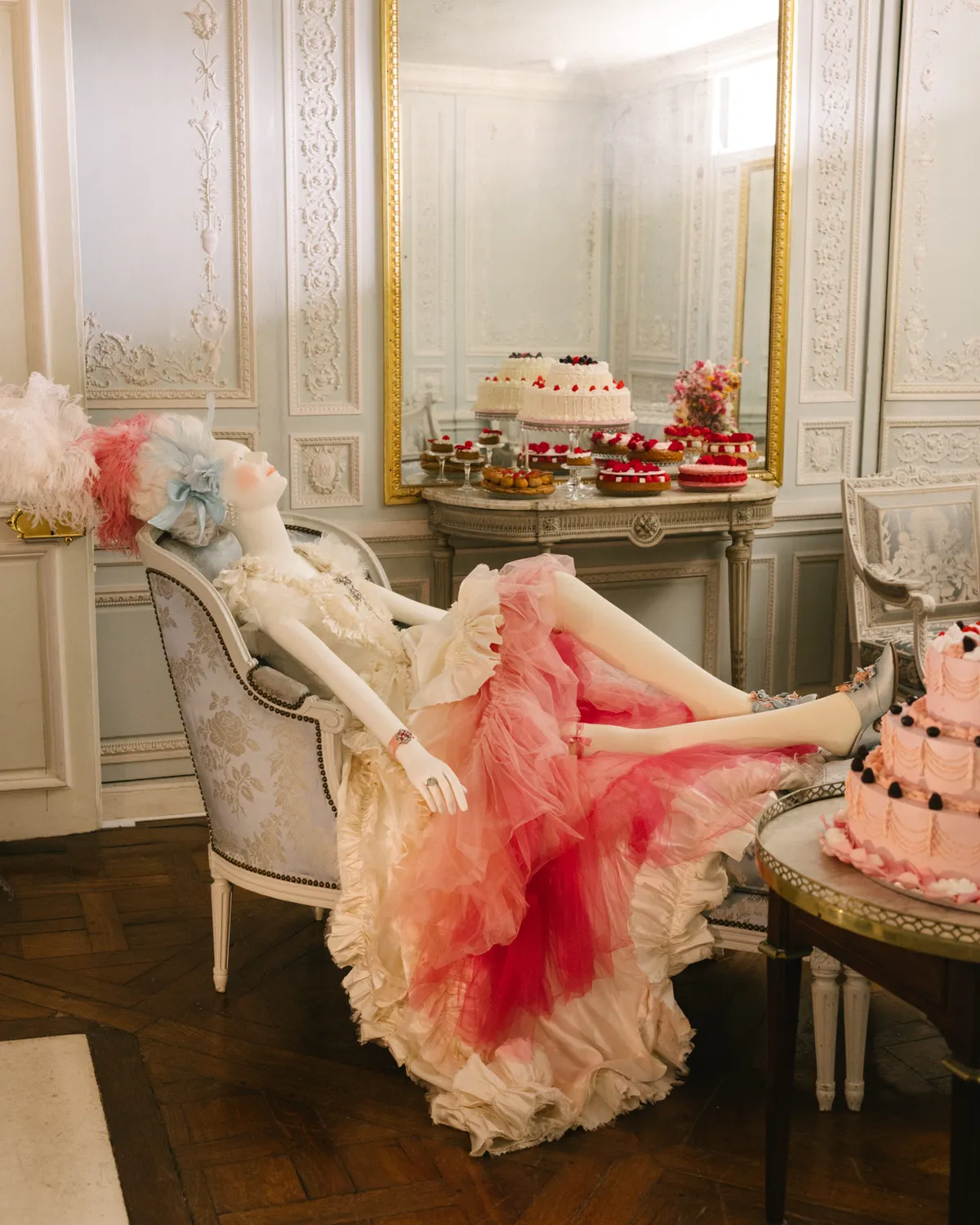 Cartier celebra 20 años de Marie Antoinette de Sofia Coppola