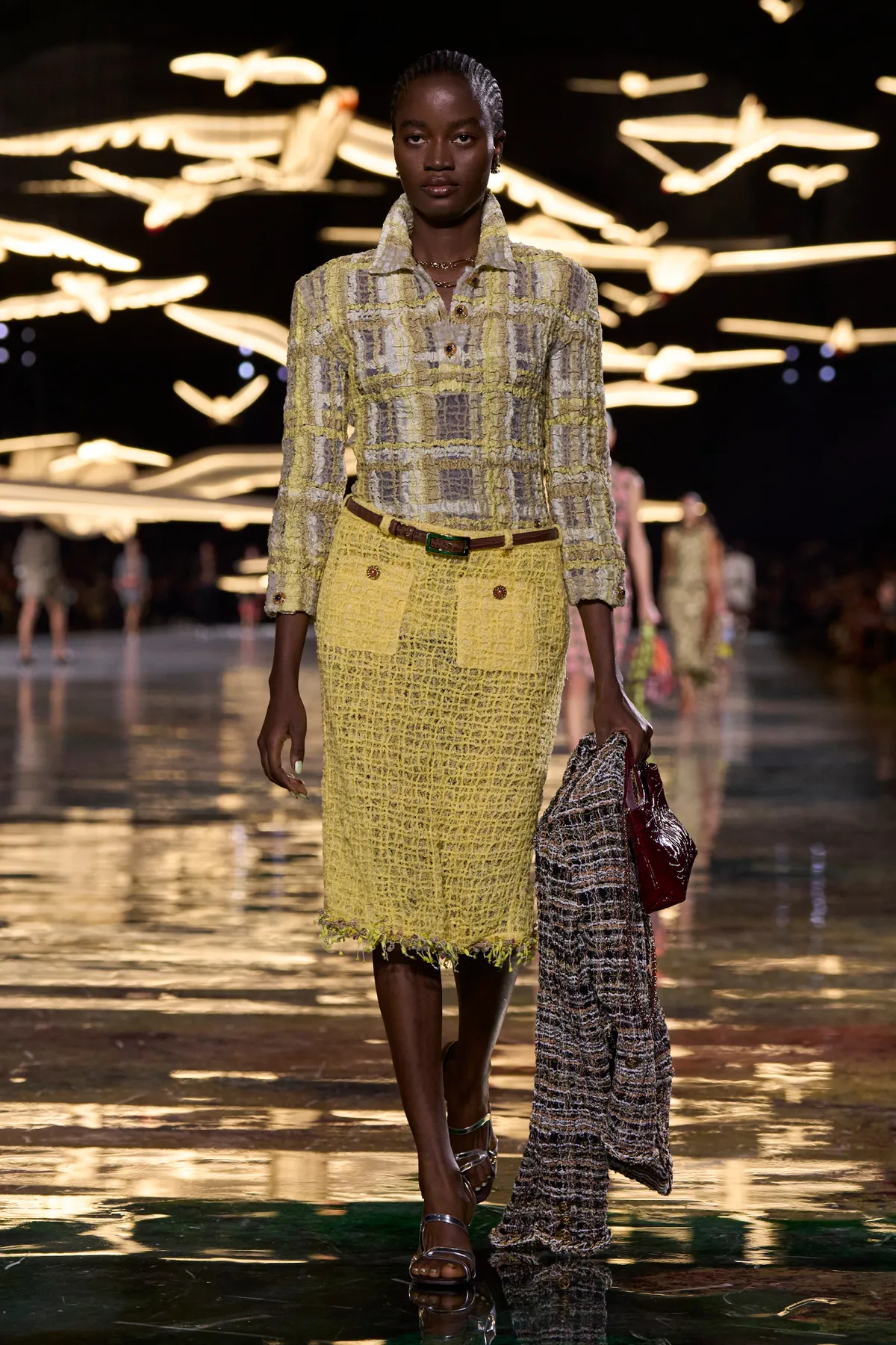 Rachel Ojuromi camina en la pasarela de Chanel Spring/Summer 2027