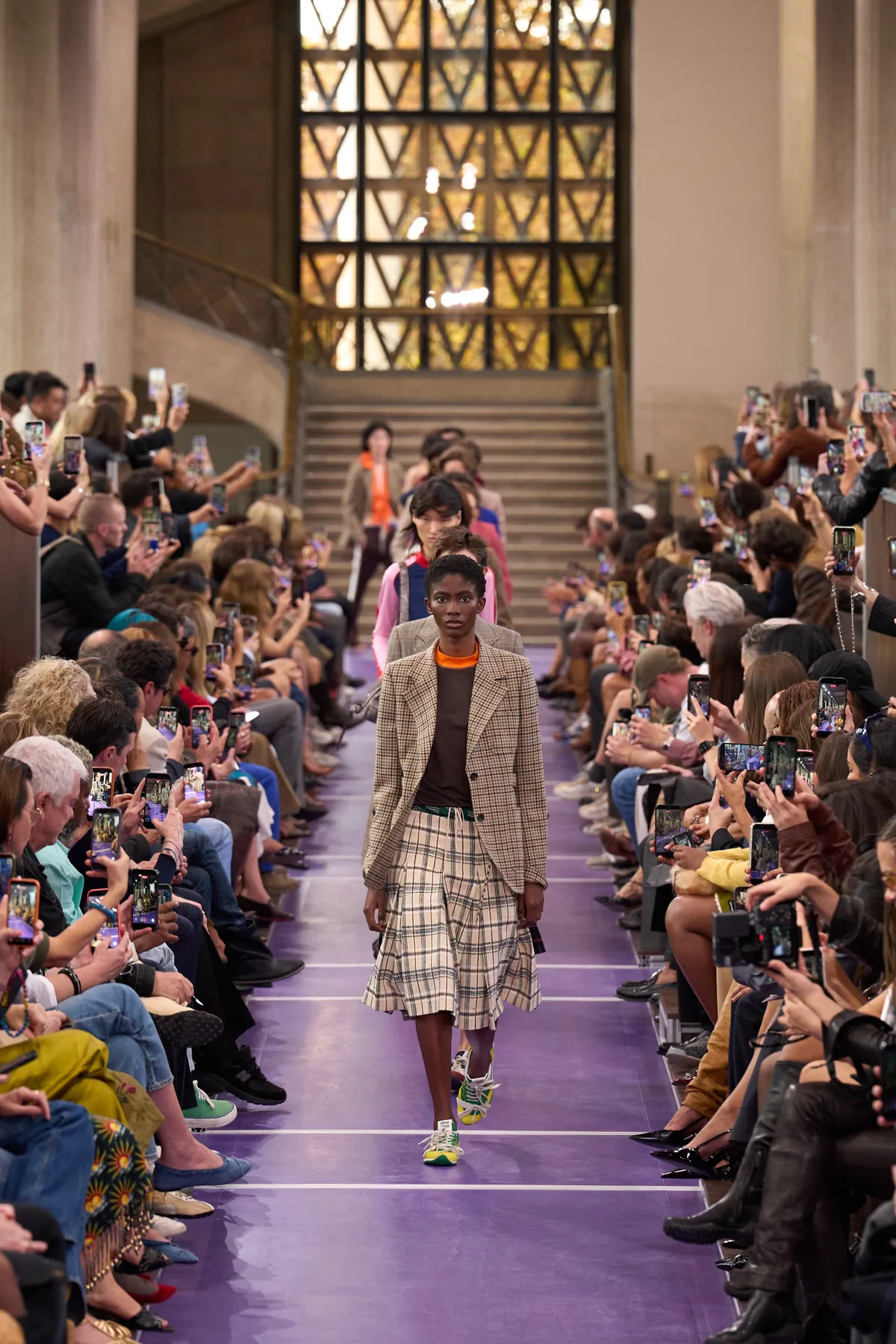 Miu Miu Spring/Summer 2027 durante Paris Fashion Week.