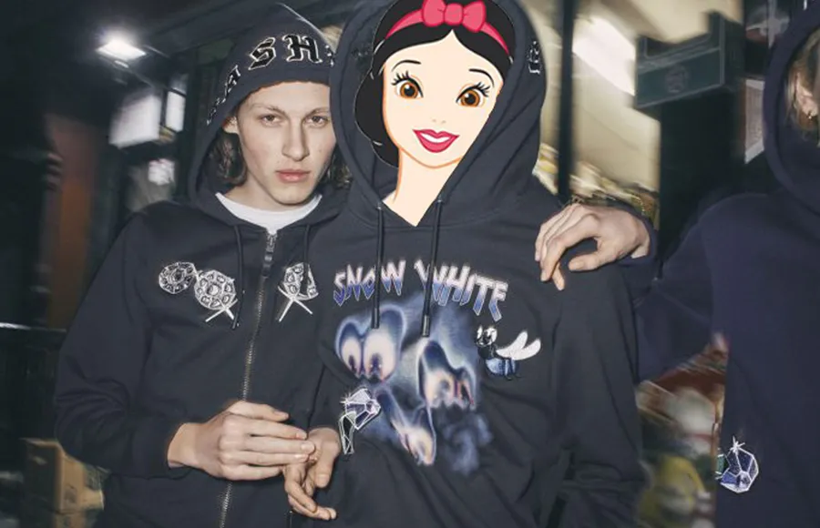 Snow-White-Coach