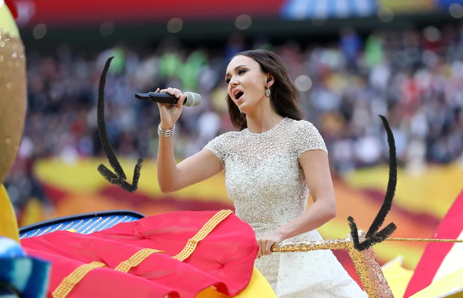 Aida-Garifullina-Sneakers-Mundial