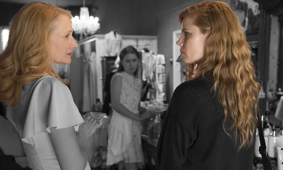 amy-adams-sharp-objects-serie-maraton