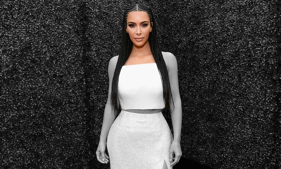 kim kardashian pelo verde neon