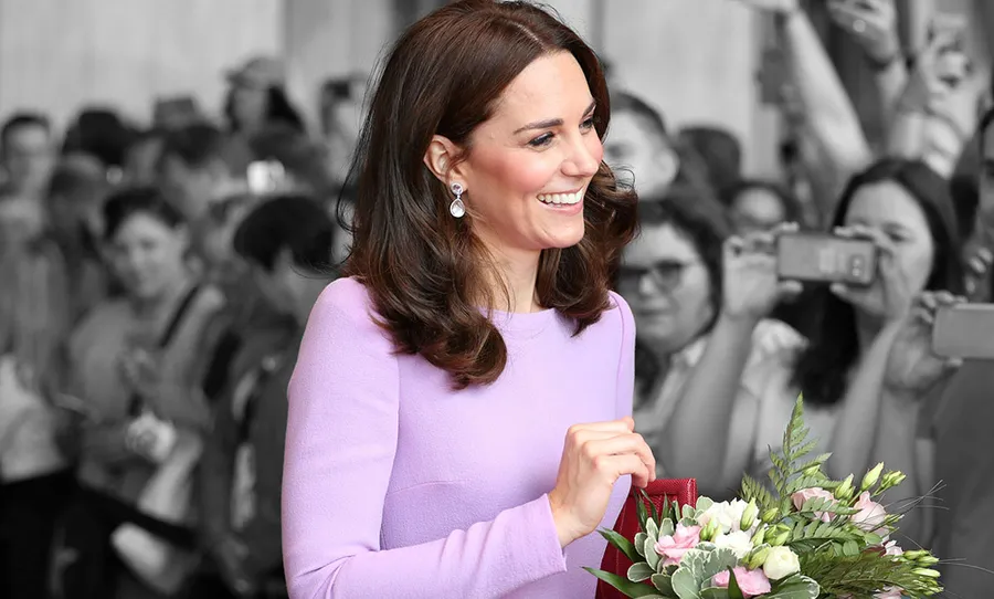 colores-Kate-Middleton-Meghan-Markle-Naranja