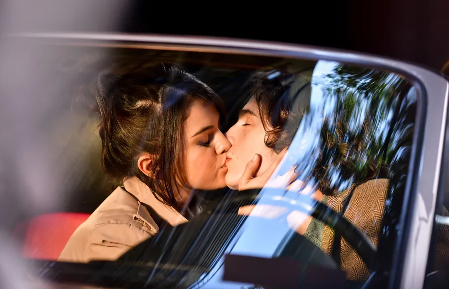 Selena-Gomez-Thimotee-Chalamet-Woody-Allen