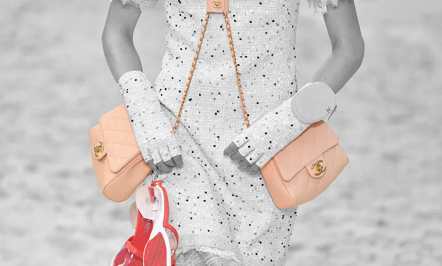 Doble-Bolso-Chanel-2-en-1