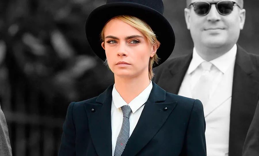 Cara-Delevingne-pidio-permiso-romper-protocolo