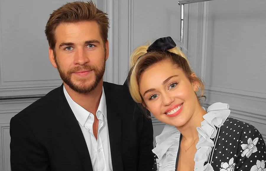 Miley-Cyrus-liam-hemsworth-detalle-intimo-anatomia