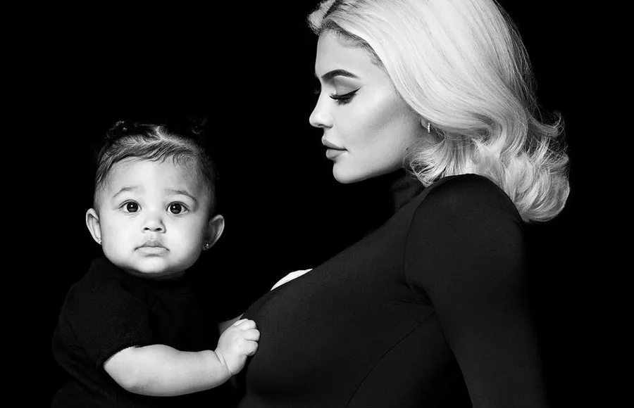 Stormi-Webster-Guardespaldas