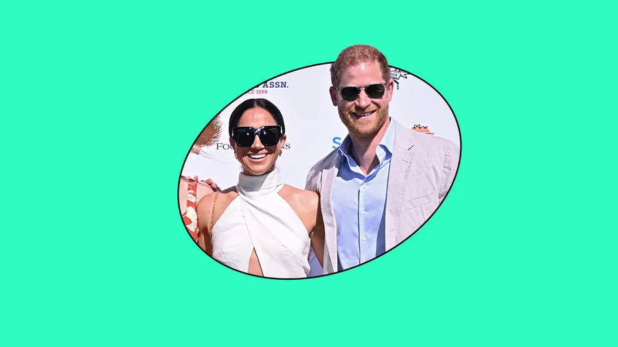 Meghan Markle y el príncipe Harry se besan en público tras un partido de polo