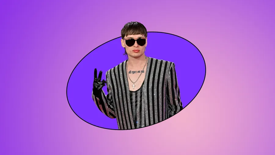 Peso Pluma se cortó el pelo y, ¿se parece a Jacob Elordi?