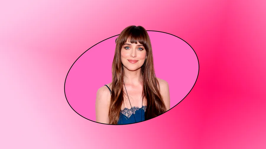 Dakota Johnson no dejó que un vestido roto le arruinara su anécdota