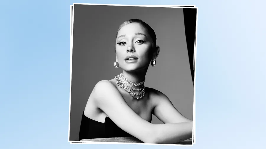 Ariana Grande es la nueva embajadora de Swarovski