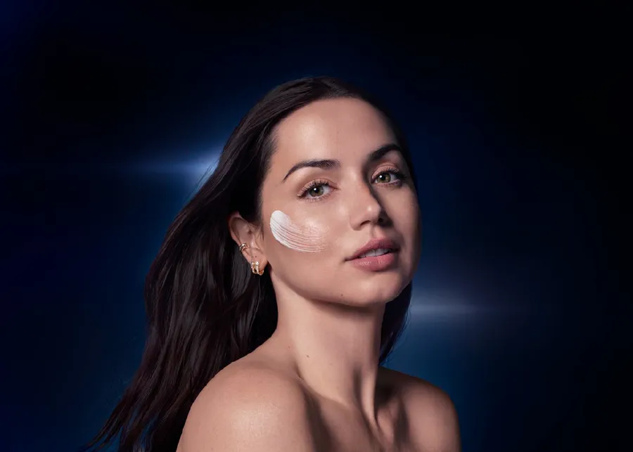 Revoluciona tu rutina nocturna con Revitalizing Supreme Night Power Bounce Creme