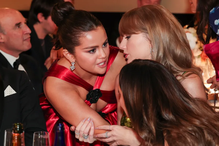 ¿Kylie Jenner impidió una foto entre Selena Gómez y Timothée Chalamet?