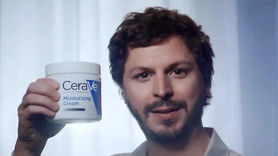 CeraVe presenta a Michael Cera su embajador con la campaña más ingeniosa