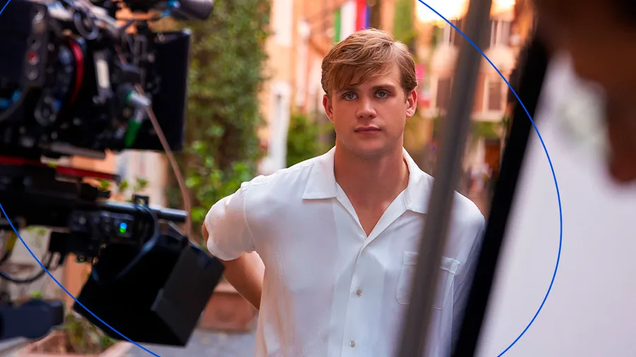 Todo lo que debes saber de Leo Woodall, Dexter en Siempre el mismo día..jpg