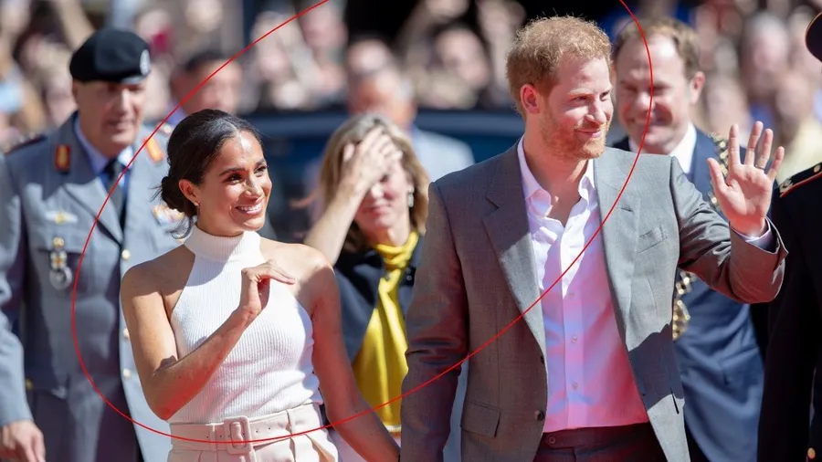 eliminan-las-biografias-del-principe-harry-y-meghan-markle-de-la-pagina-real.jpg
