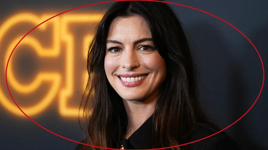 Anne Hathaway disculpa entrevista