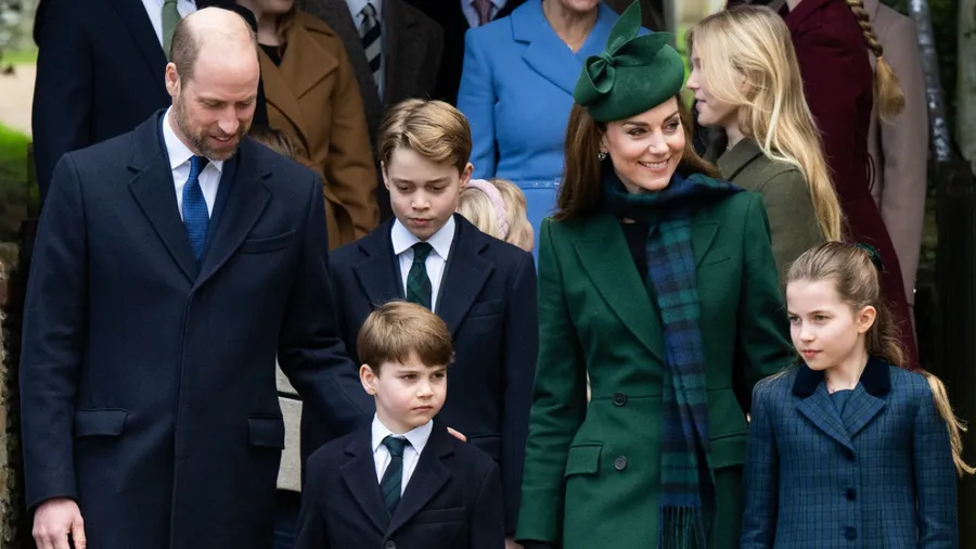 Kate Middleton lleva McQueen de Sarah Burton al tradicional servicio navideño