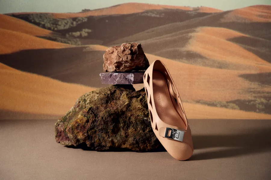 ferragamo back to earth