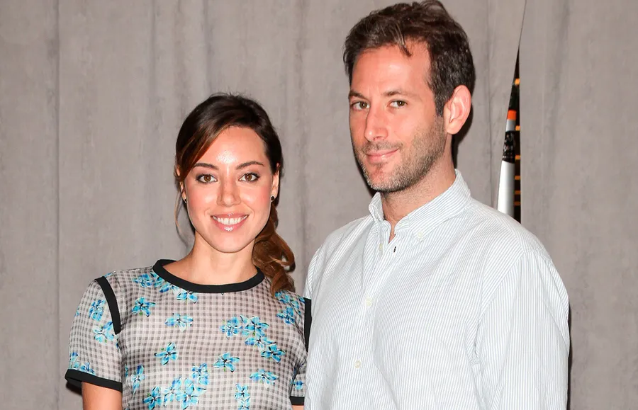Aubrey Plaza muerte esposo