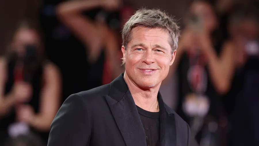 estafador-brad-pitt-advierte.jpg