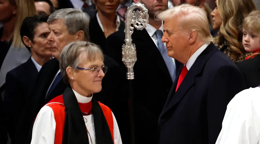 trump obispa Mariann Edgar Budde