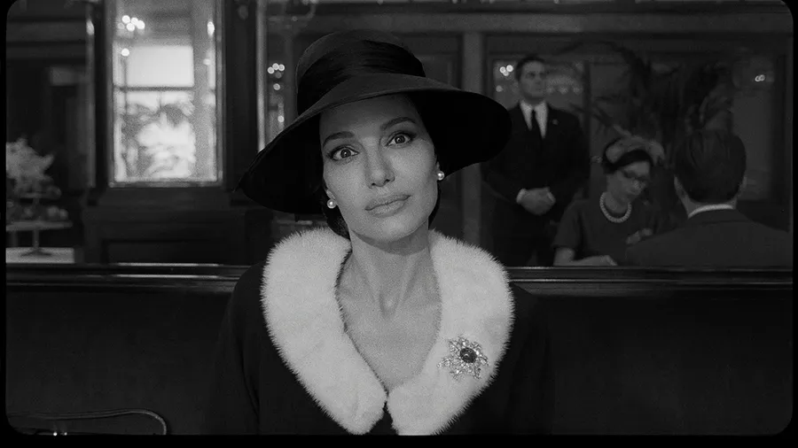 maria-callas-cartier-angelina-jolie