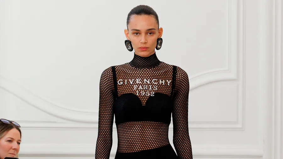 sarah-burton-givenchy