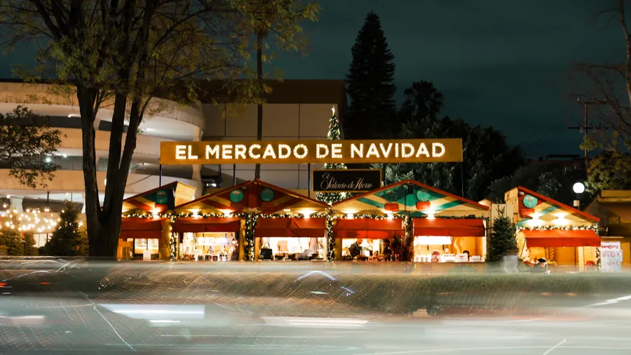 Vive esta Navidad al máximo en El Palacio de Hierro