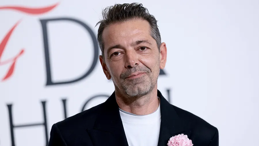 Pieter-Mulier-candidato-a-dirección-de-Versace.jpg