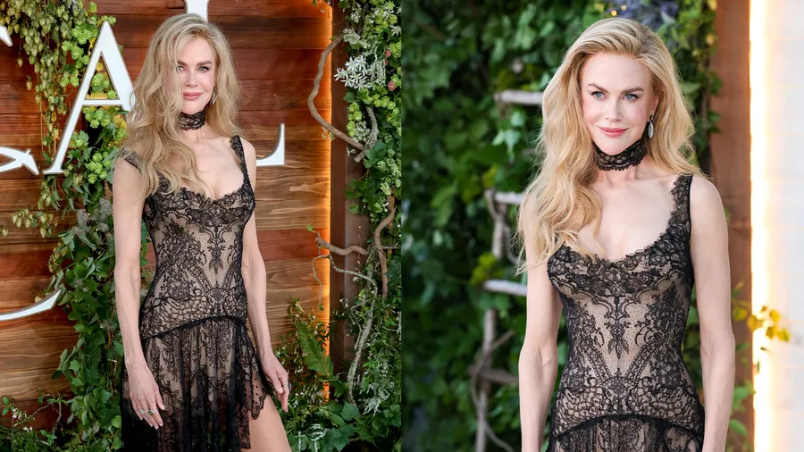 Nicole Kidman lleva un vestido negro de encaje Atelier Versace diseñado por Pieter Mulier en la premiere de Practical Magic 2 en Los Ángeles.