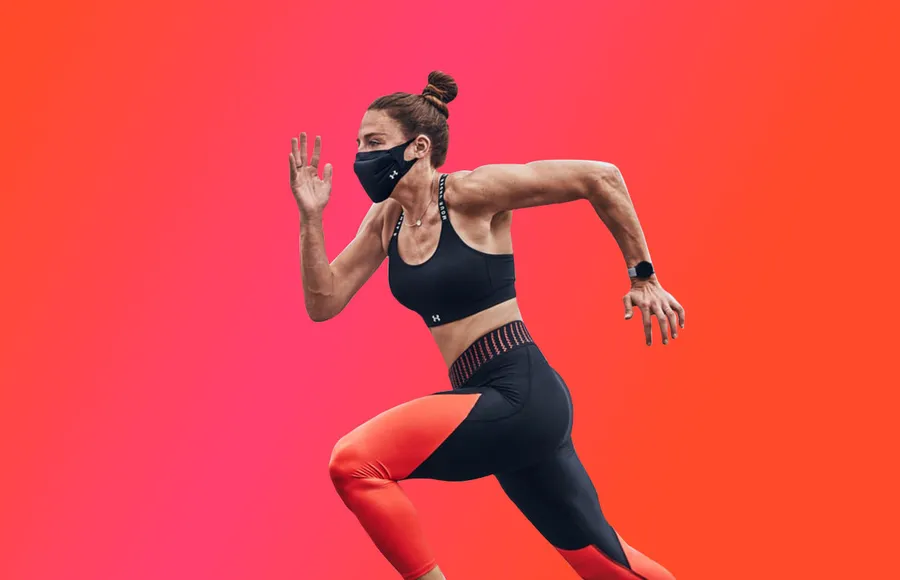under-armour-ejercicio-cubrebocas
