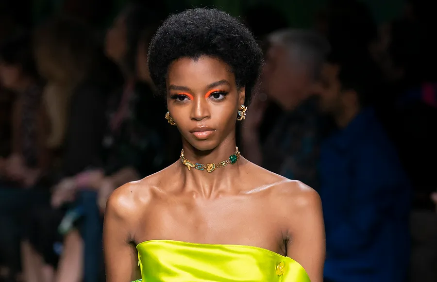 Versace S20 127-tendencias-2021.jpg