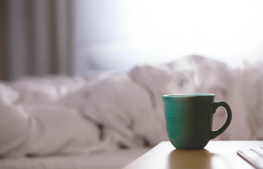 infusiones-dormir-insomnio-te-manzanilla-tila-lavanda-romero-menta-pasiflora-valeriana-estres-ansiedad-pesadilla-calmar-flores-hierbas-ansiolitico.jpg