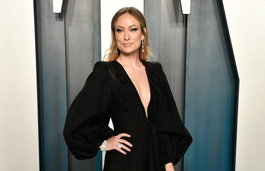 olivia-wilde-set.jpg
