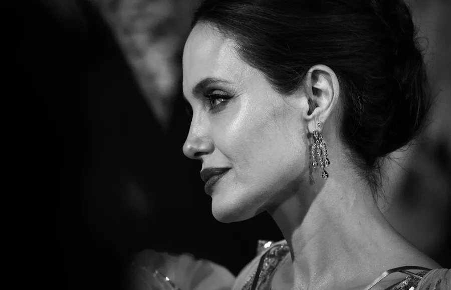 angelina-jolie-domestic-abuse.jpg