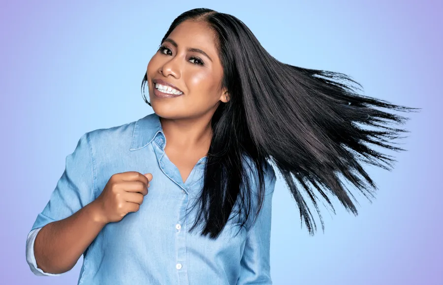 YALITZA APARICIO-HEAD AND SHOULDERS-PELUCAS ONCOLOGICAS-PELUCA-DONACION-PELO-CABELLO-TRENZA-TRENZAS-CANCER.jpg