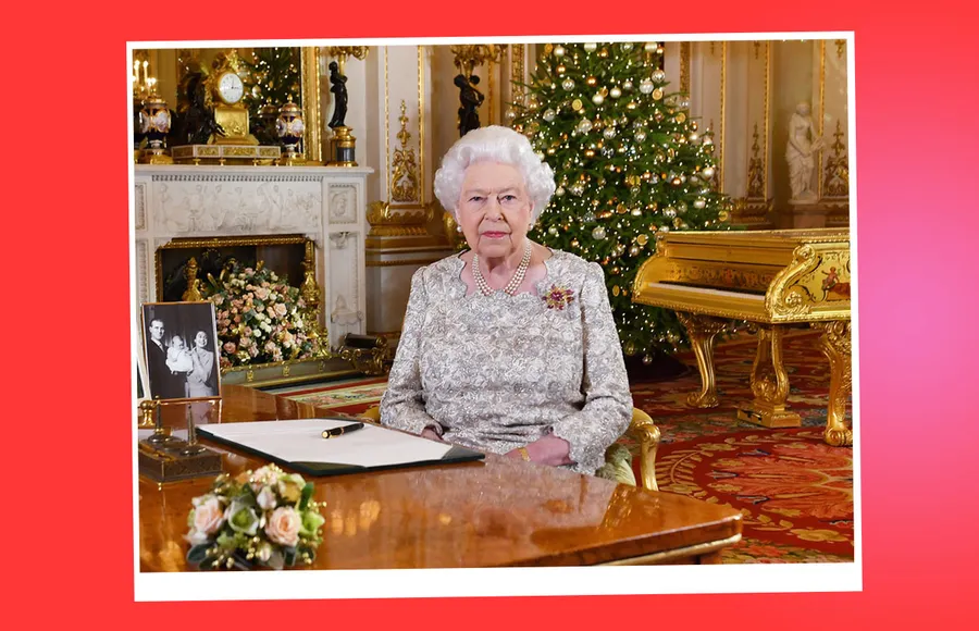 queen-christmas-omicron.jpg
