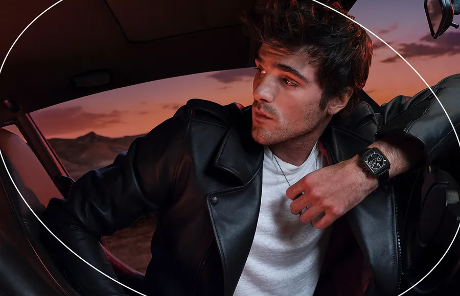 Jacob Elordi representa TAG Heuer Monaco, el modelo más atrevido de la marca