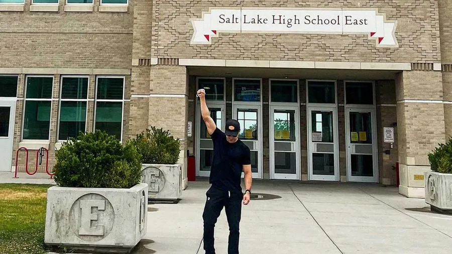 zac-efron-east-high.jpg