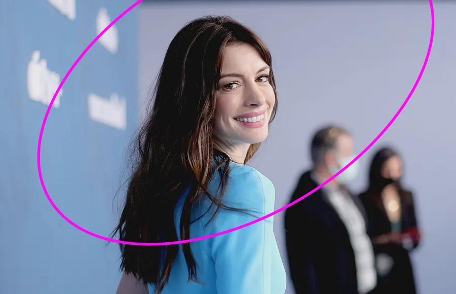 AnneHathawayBraRedCArpet_destacada.jpg